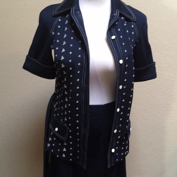 Butte Knit Vintage Two Piece Suit - Picture 6 of 12